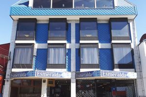 Alojamiento - Hotel Esmeralda