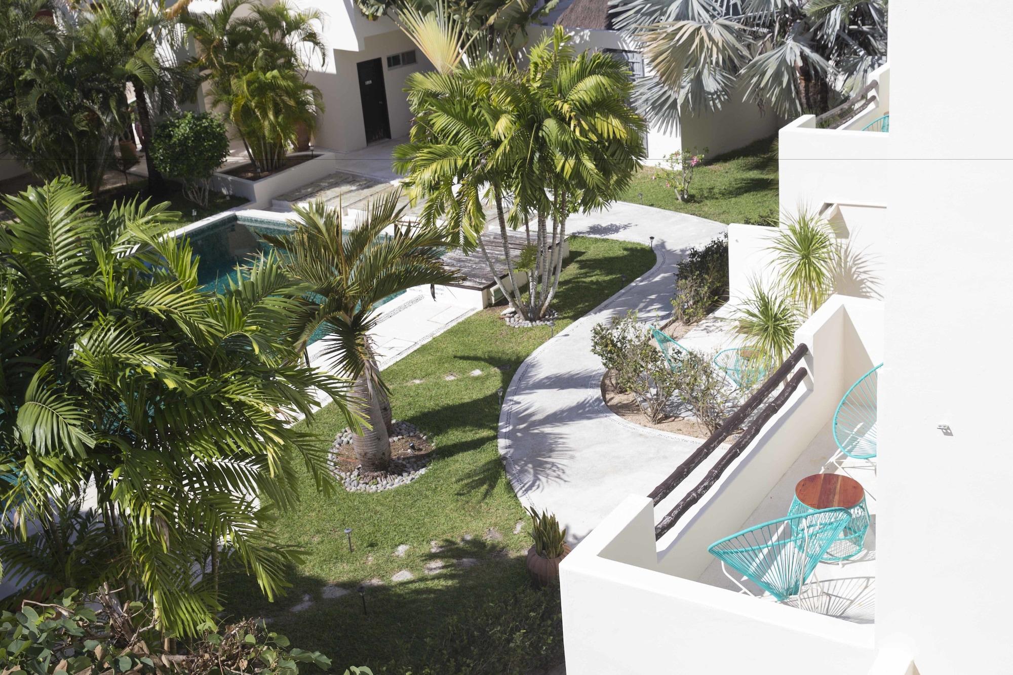 Vista Exterior Villas H2O