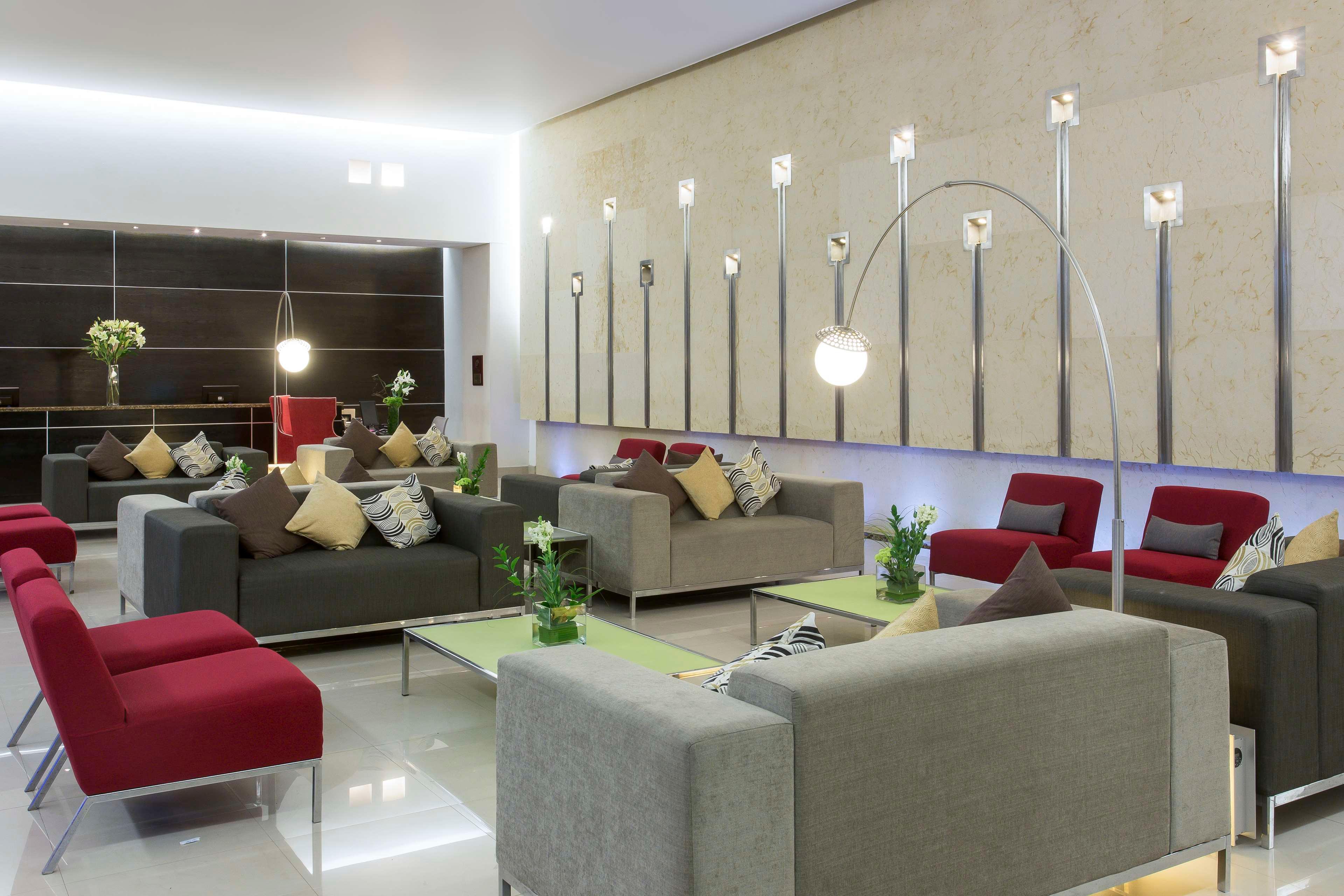 Vista Lobby NH Collection Monterrey San Pedro
