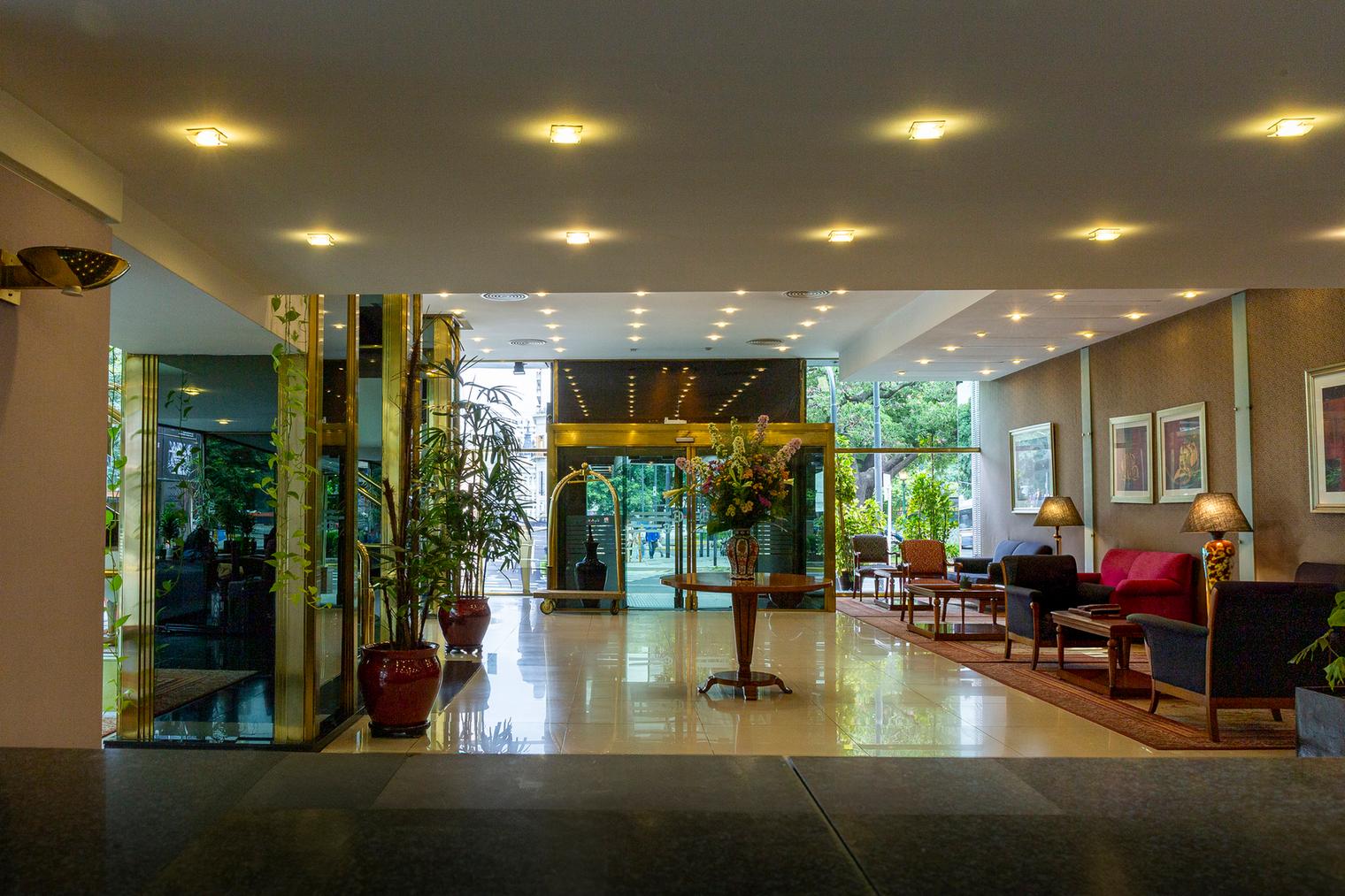 Vista Lobby Hotel Conte
