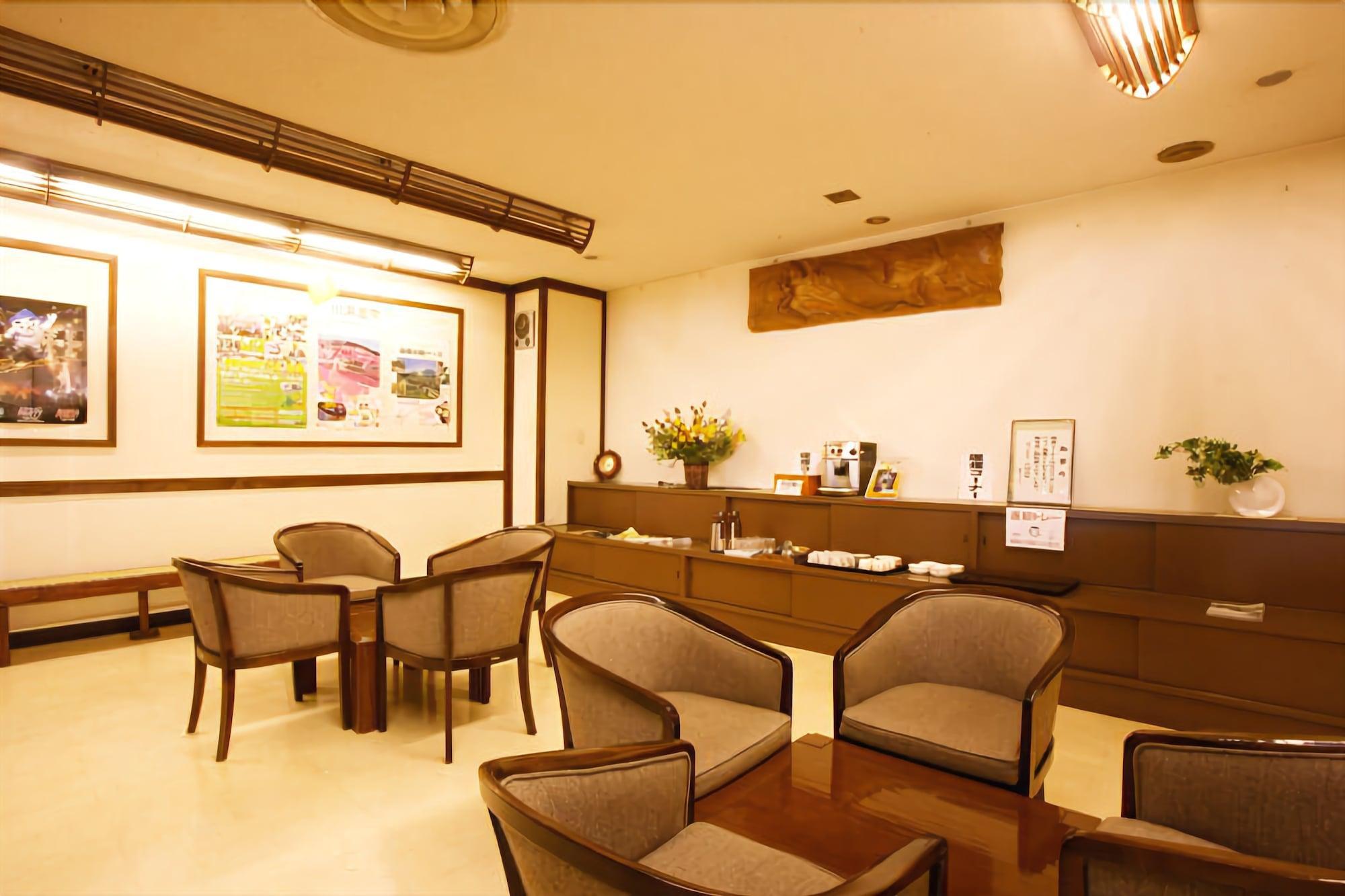 Bar/Salón Kinkiyu