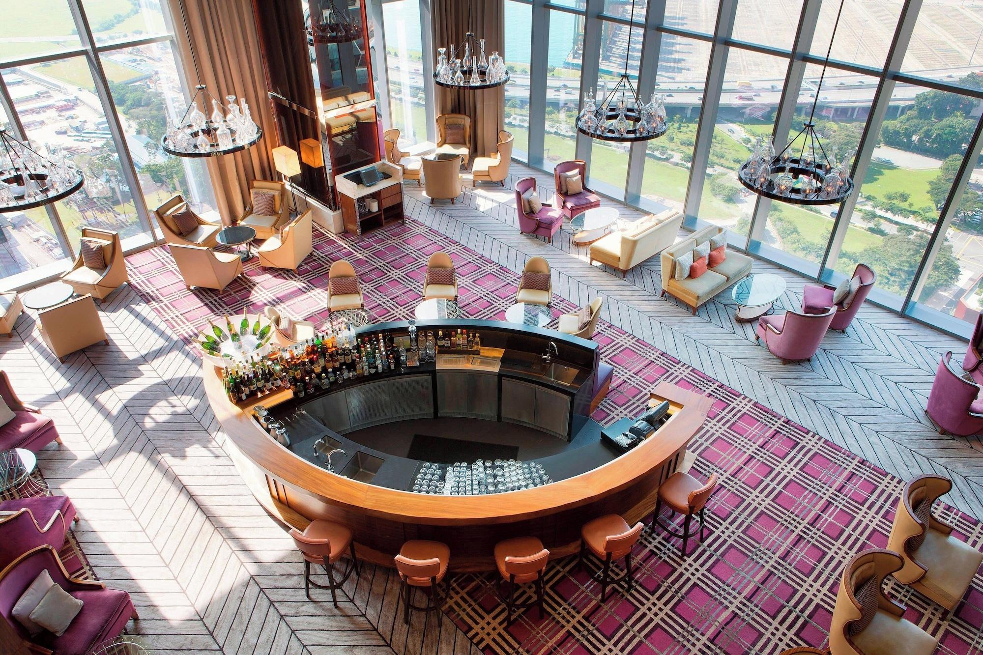 Vista Lobby The Westin Singapore