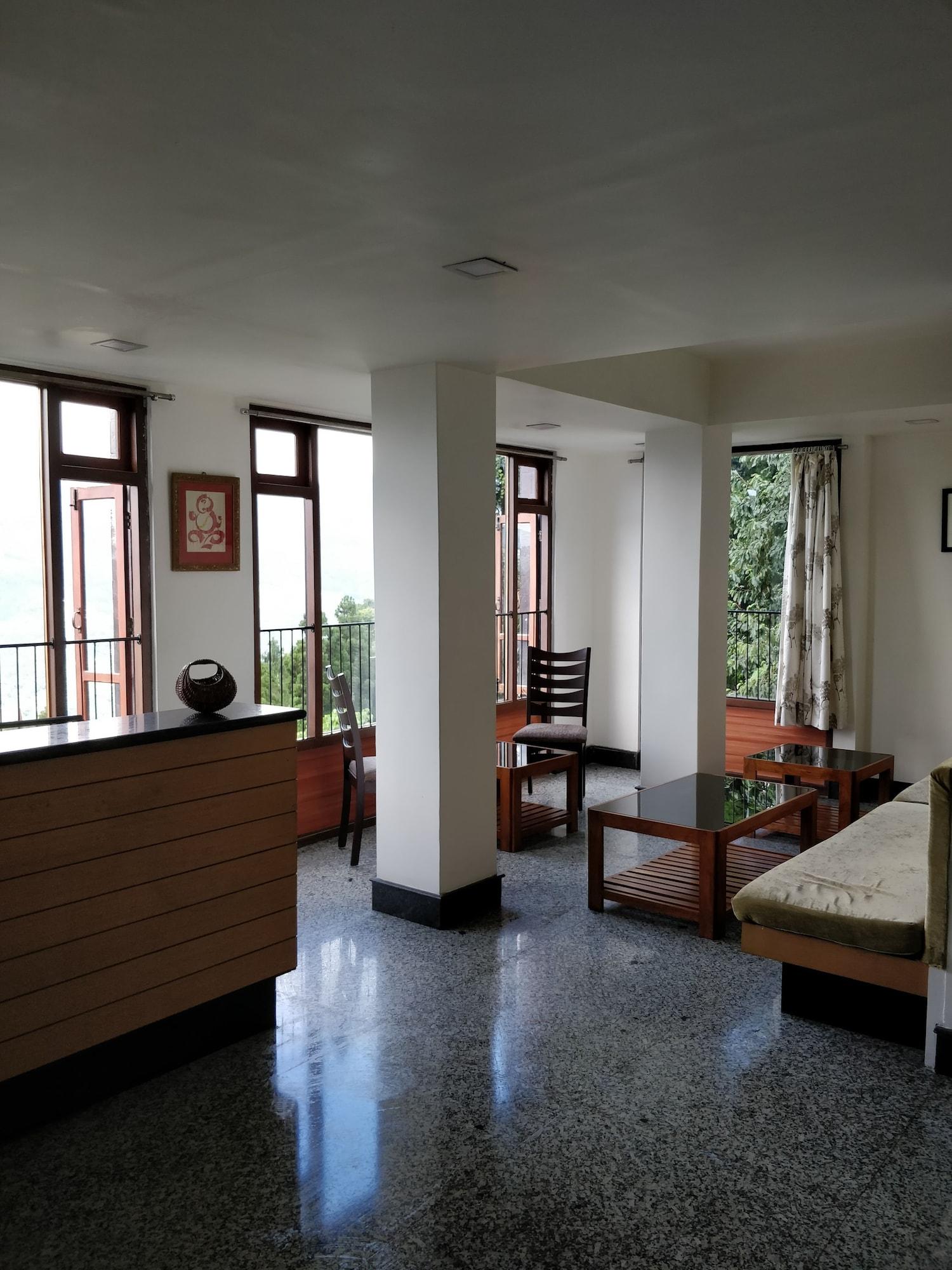 Vista Lobby Hotel Ninamma