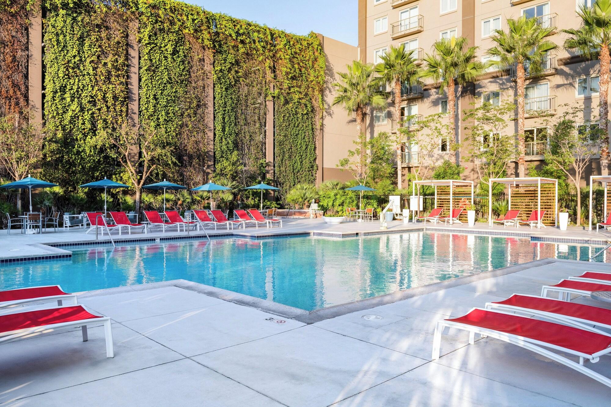 Vista Piscina WorldMark Anaheim
