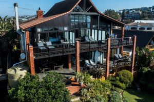 Alojamiento - Shaloha Guesthouse on Supertubes