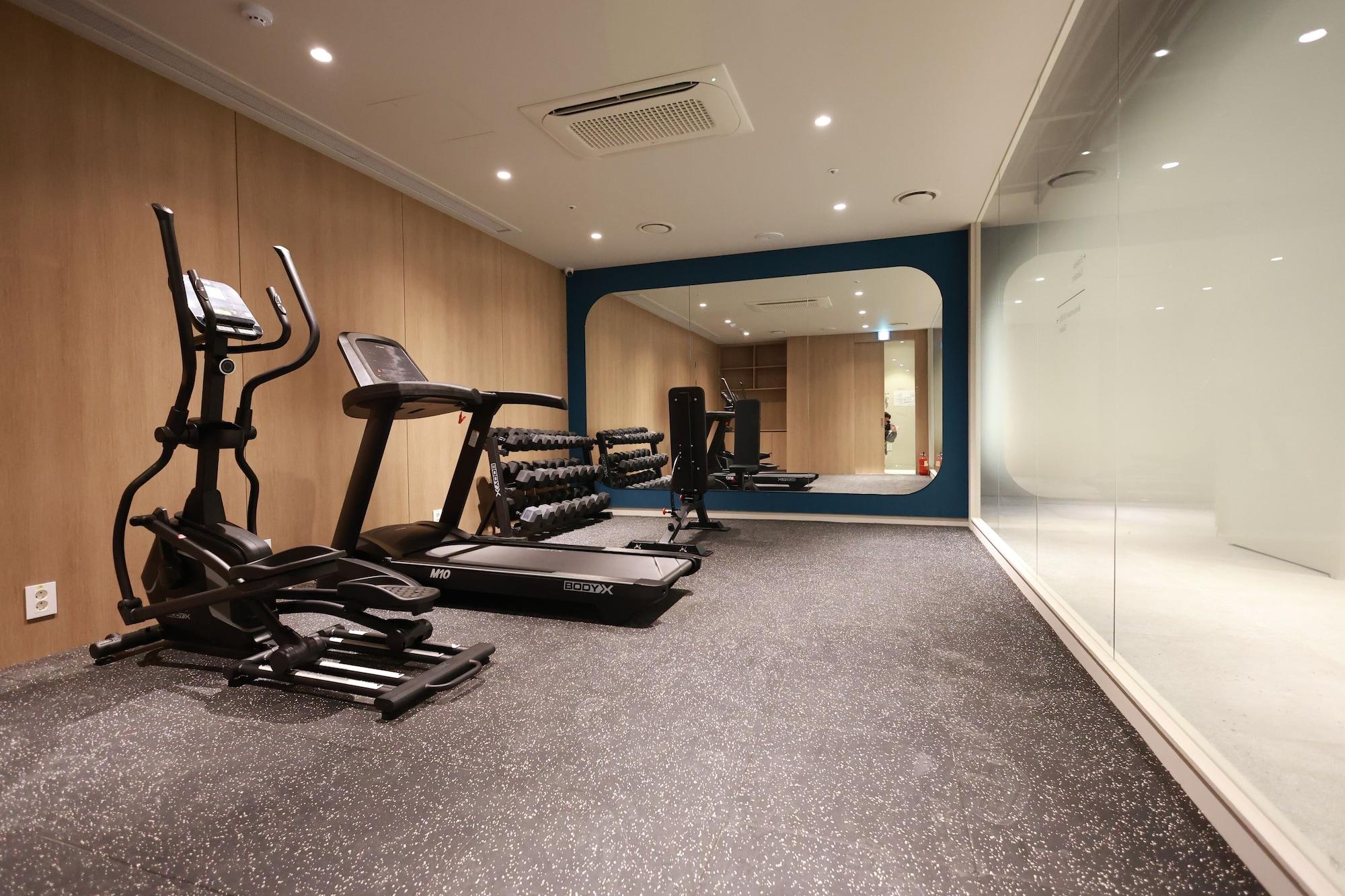 Gimnasio New Blanc Central Myeongdong