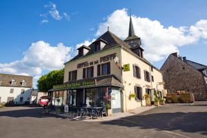 Alojamiento - Logis Hotel de la Poste St Sauves