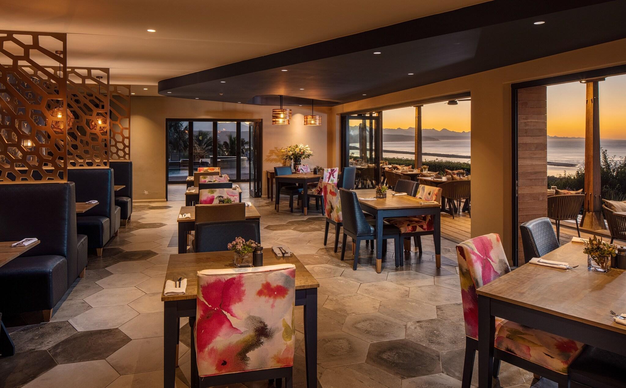 Restaurant Sky Villa Boutique Hotel