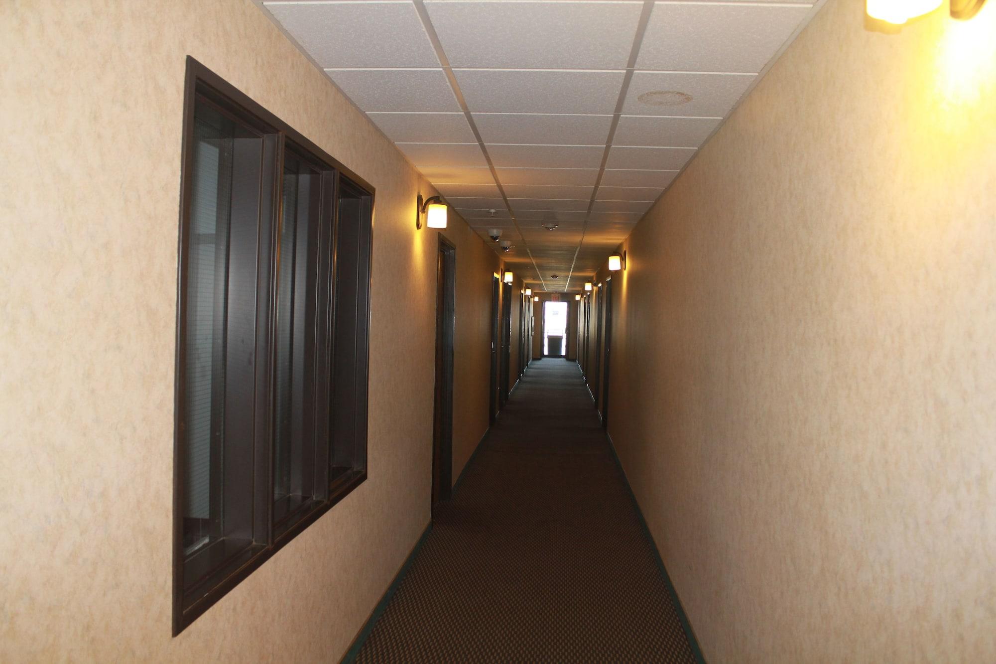 Varios Econo Lodge