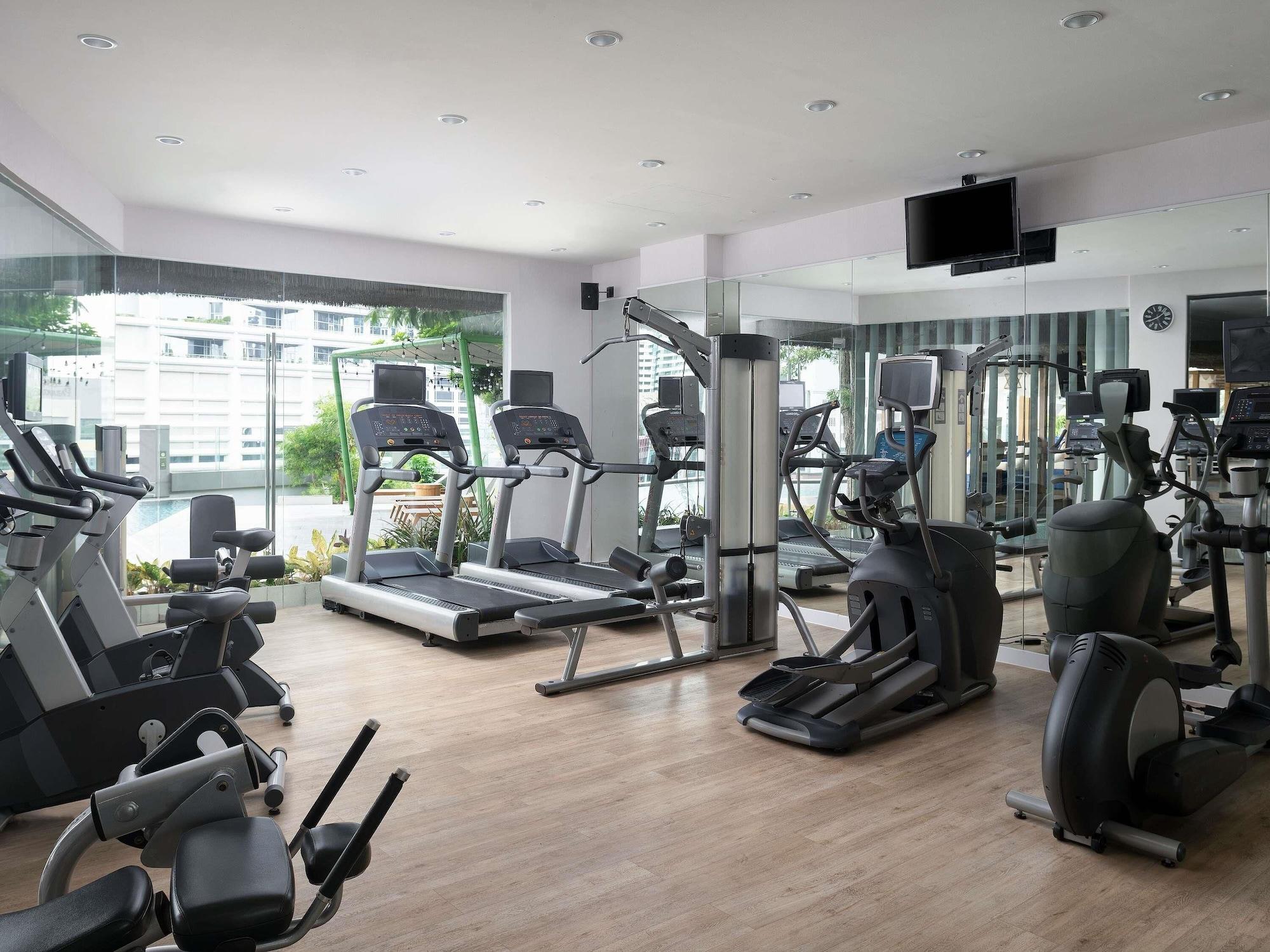 Gimnasio Novotel Bangkok Platinum