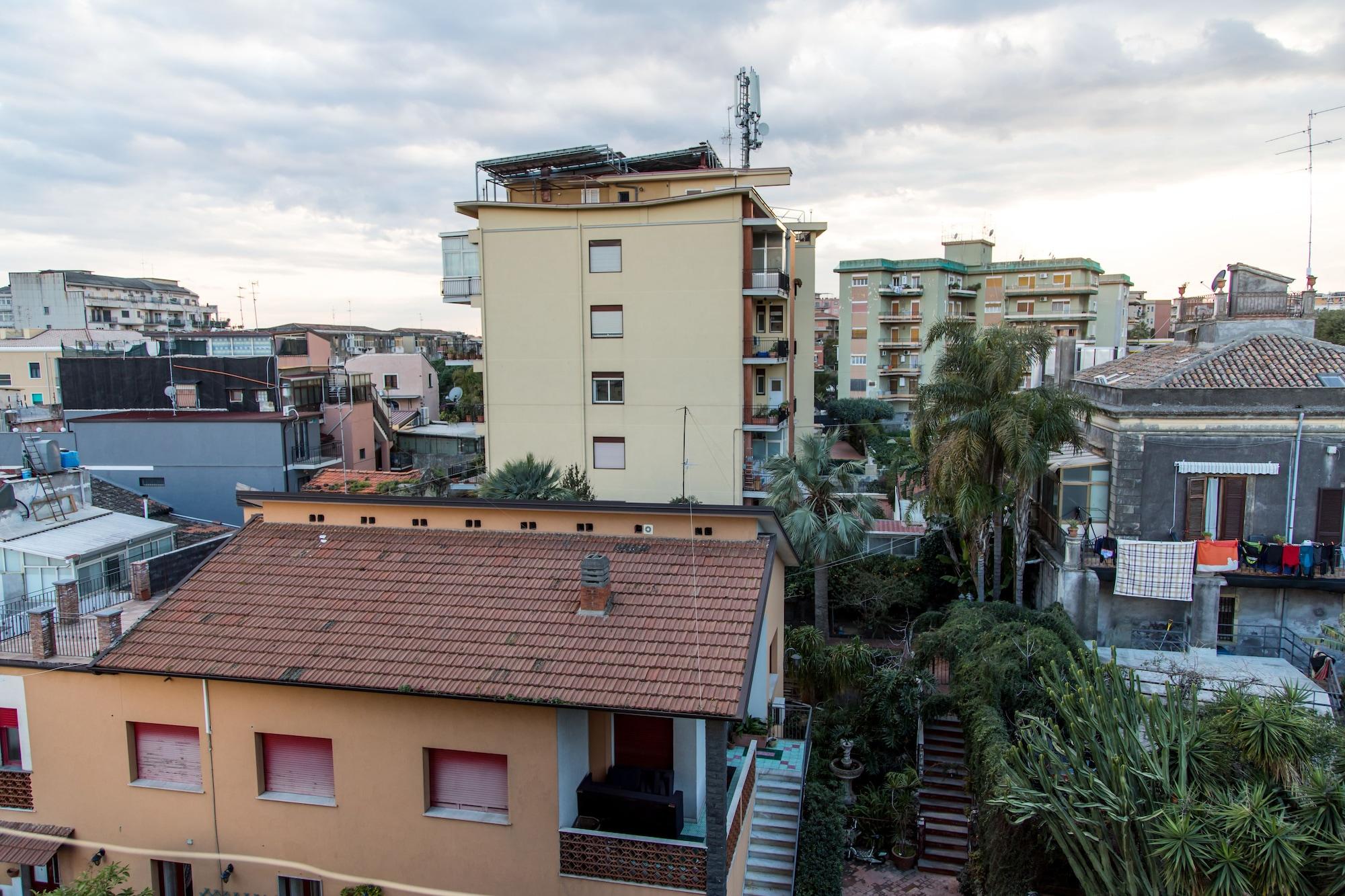 Vista Exterior Etna Catania Center