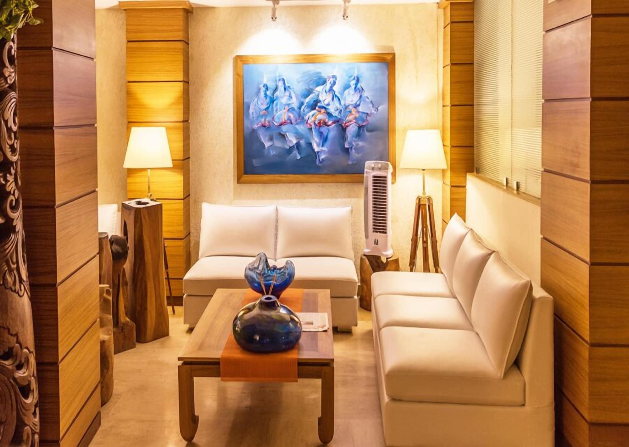 Varios Sangai Continental The Boutique Hotel