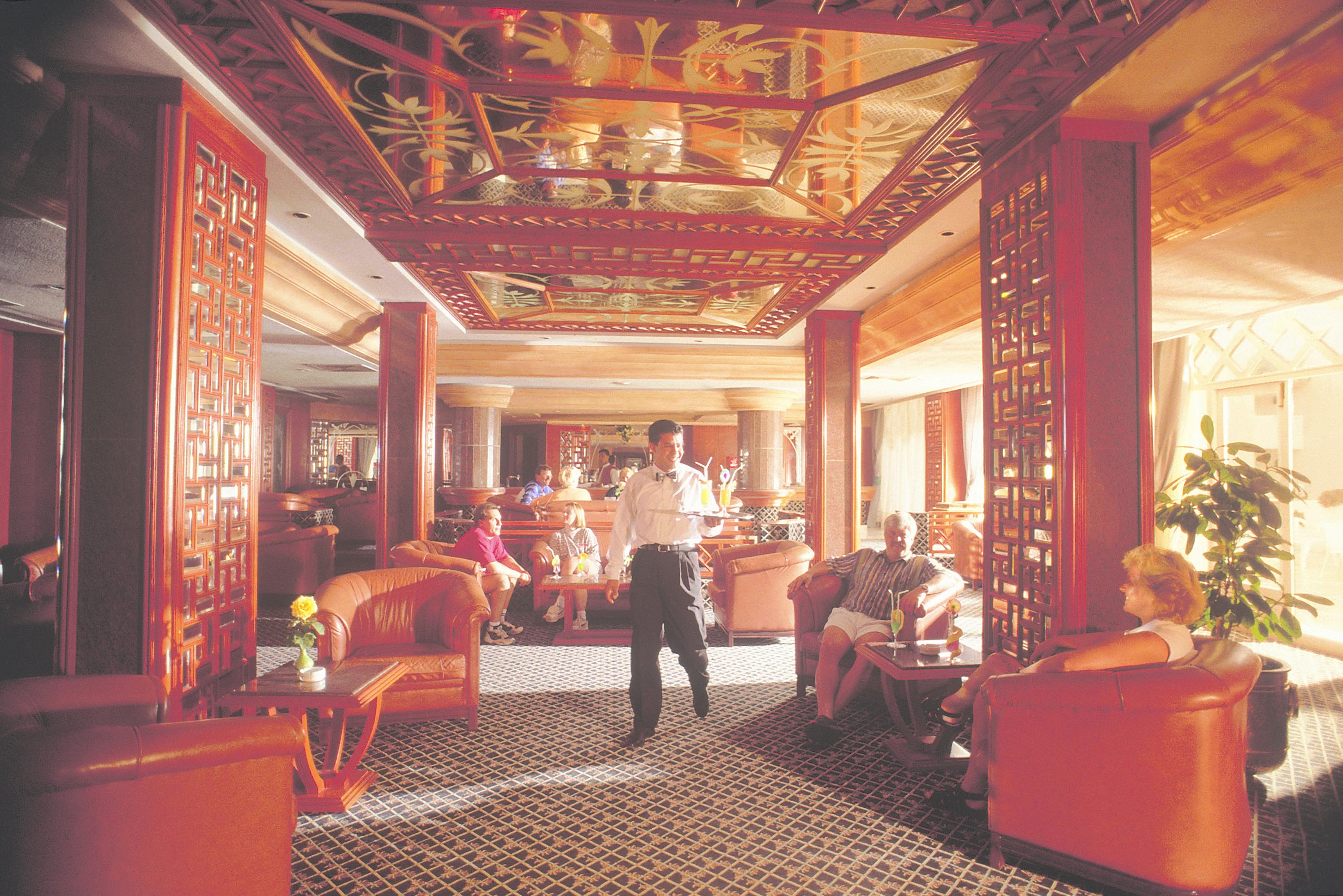 Bar/Salón El Mansour