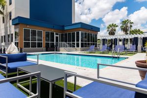 Alojamiento - Hampton Inn & Suites Miami-Airport South-Blue Lagoon