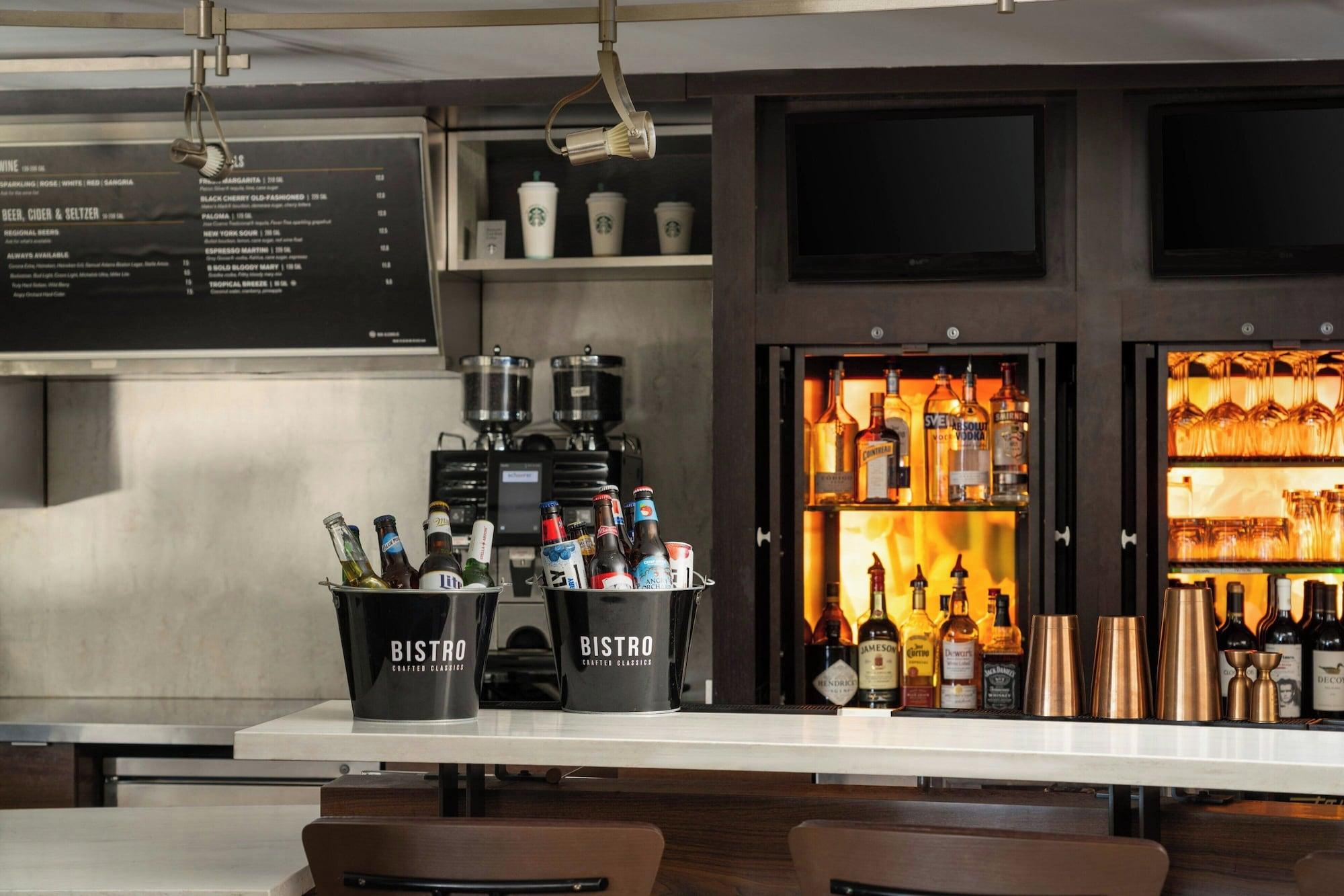 Restaurant Courtyard by Marriott Hartford Cromwell