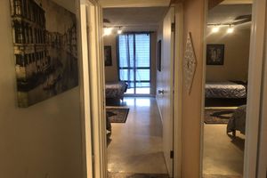 Alquiler Vacacional - ~Waikiki~ LOWEST RATES IN AREA ~ 2 Bedroom ~ Fully Furn ~ Blocks to Beach ~