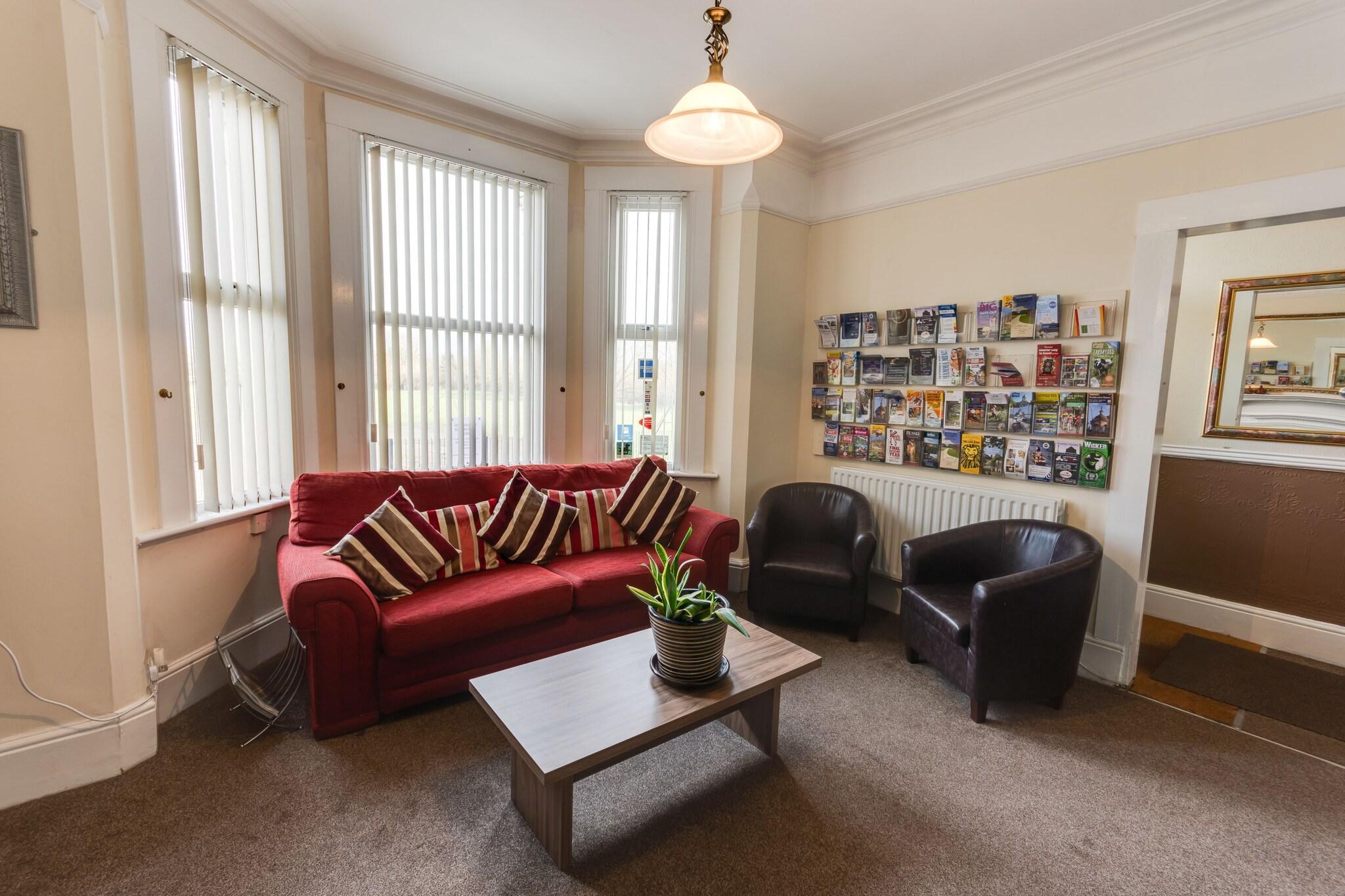 Vista Lobby Sportsview Guest House