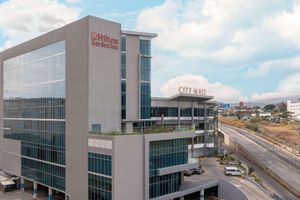 Alojamiento - Hilton Garden Inn San Jose Airport City Mall