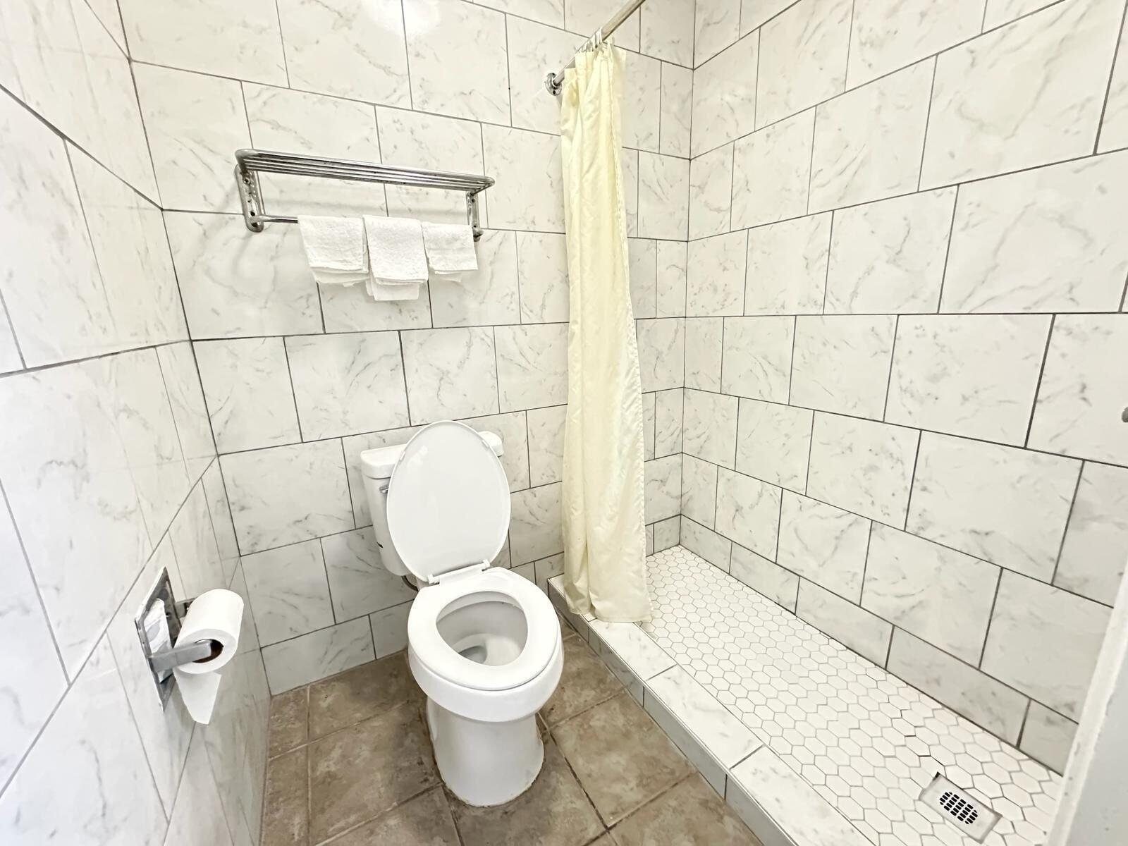 Equipamiento de Habitación Budget Inn