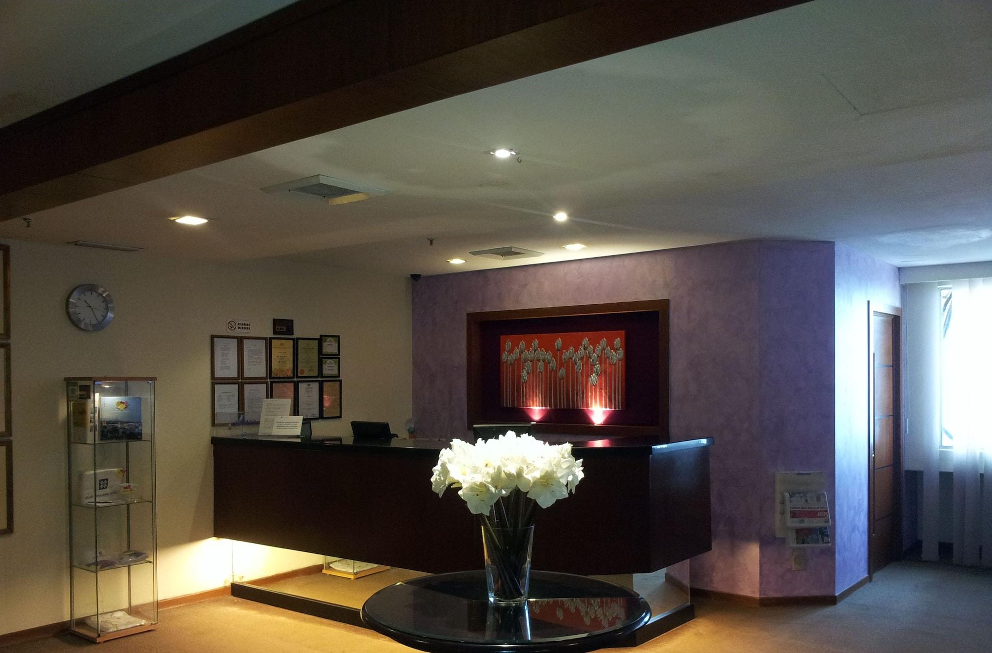 Vista Lobby Muar Traders Hotel