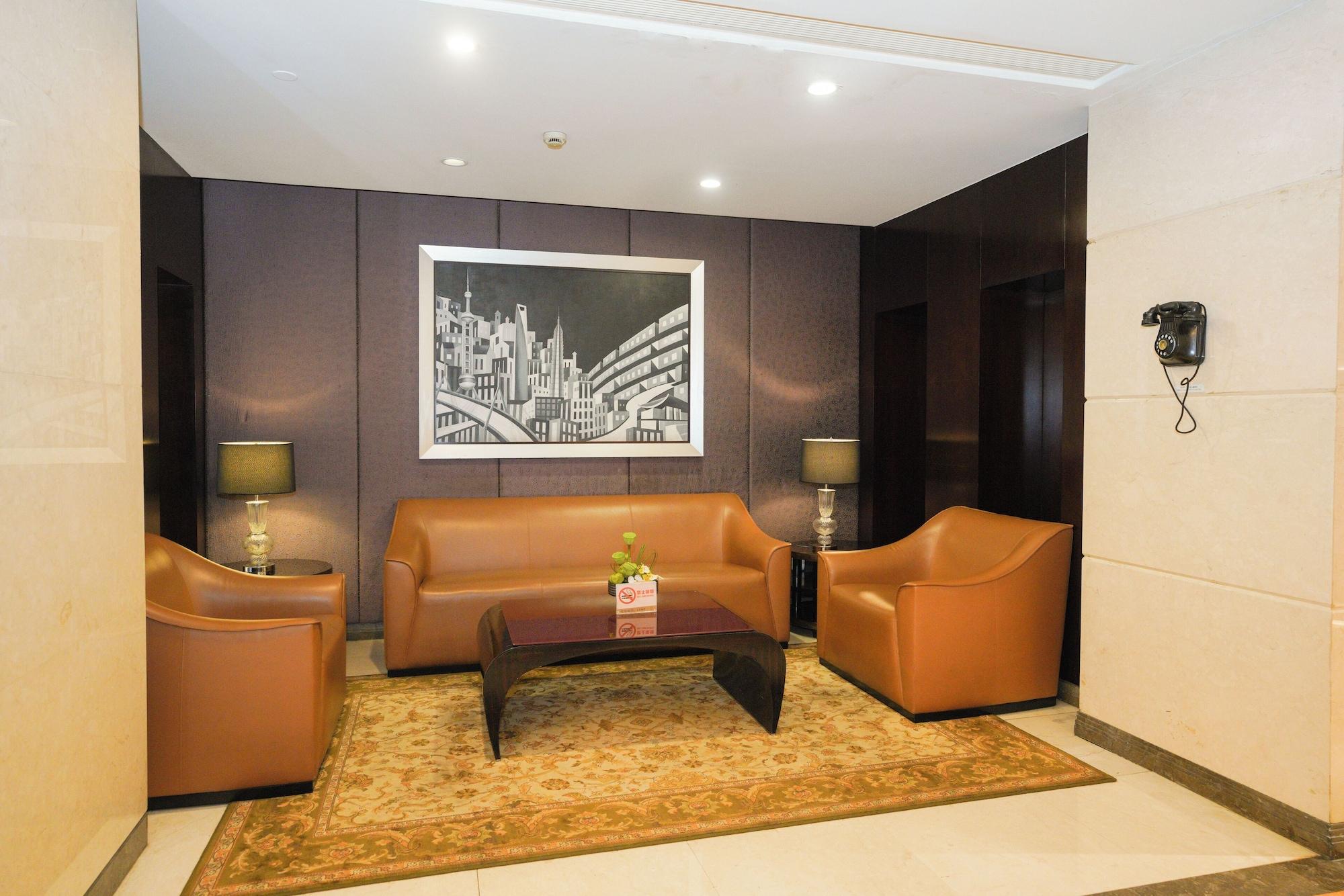 Vista Lobby Broadway Mansions Hotel - On the Bund