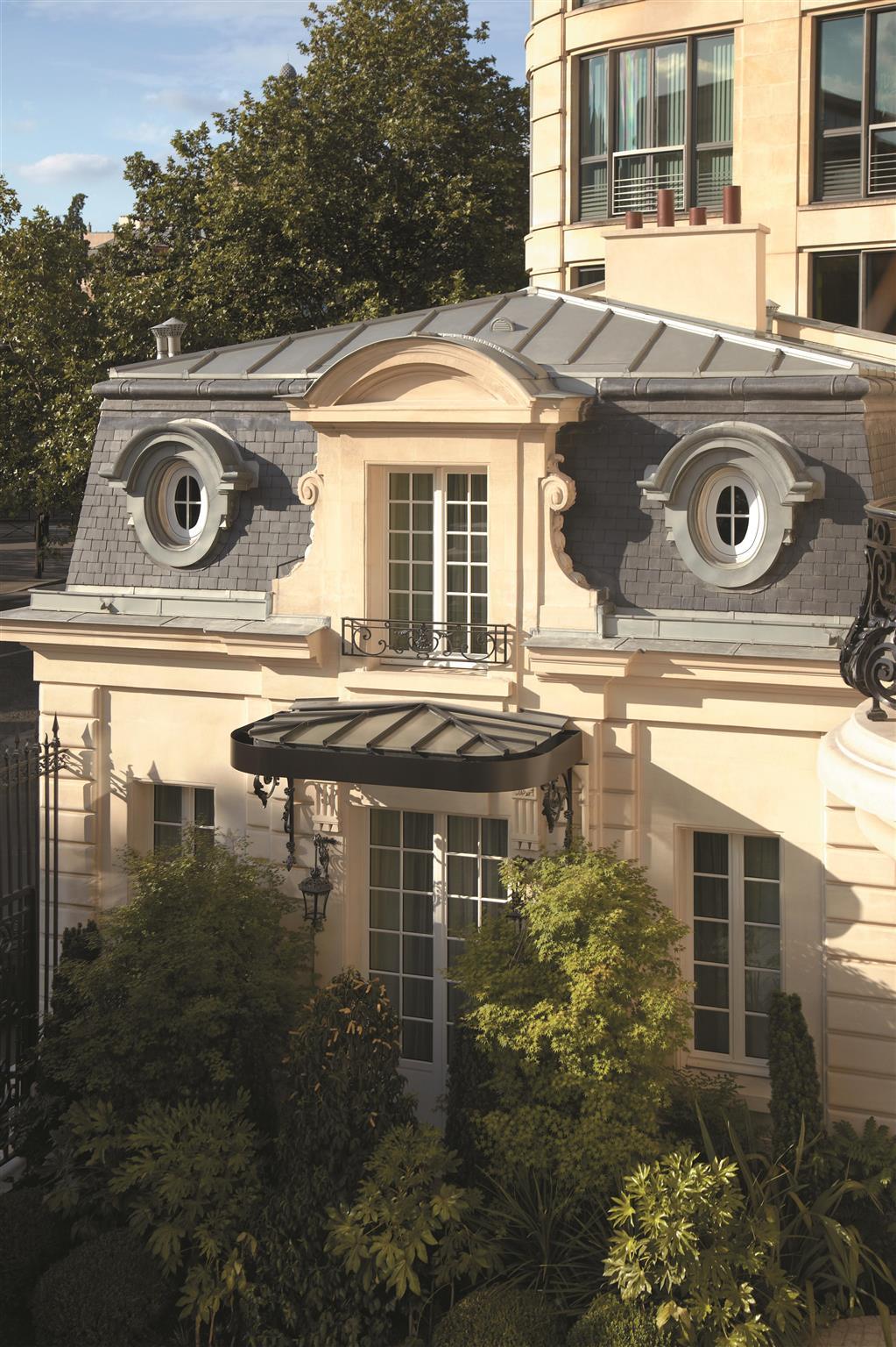 Hotel Shangri-La Hotel Paris