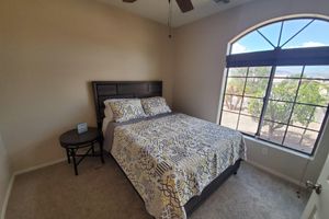 Alquiler Vacacional - Luxury Pool Home 5 MINUTES from Lake, River, & Casinos!!