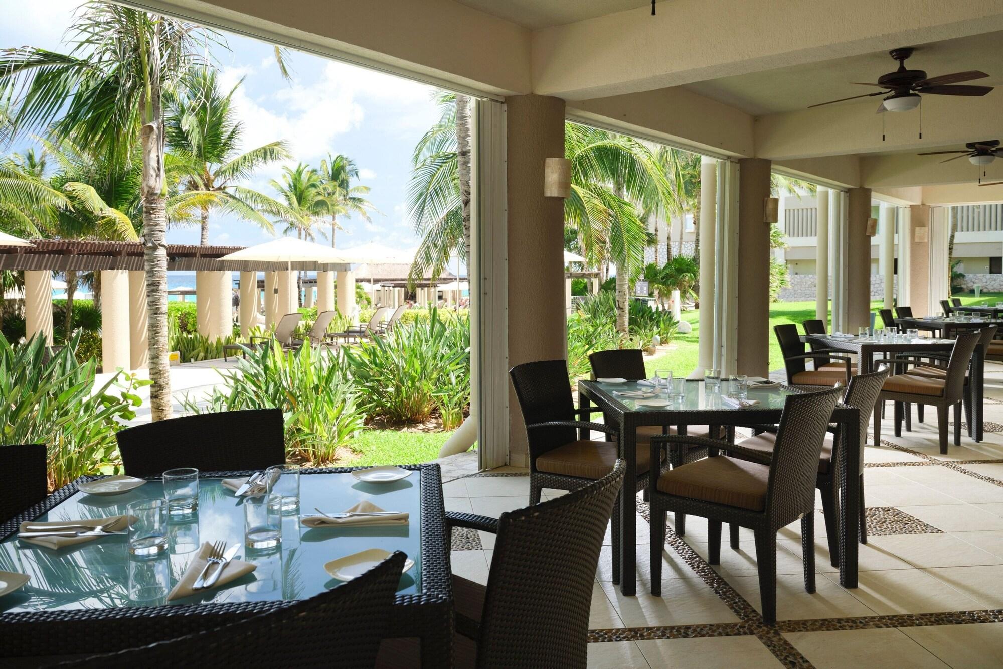 Restaurant The Westin Lagunamar Ocean Resort Villas & Spa, Cancun