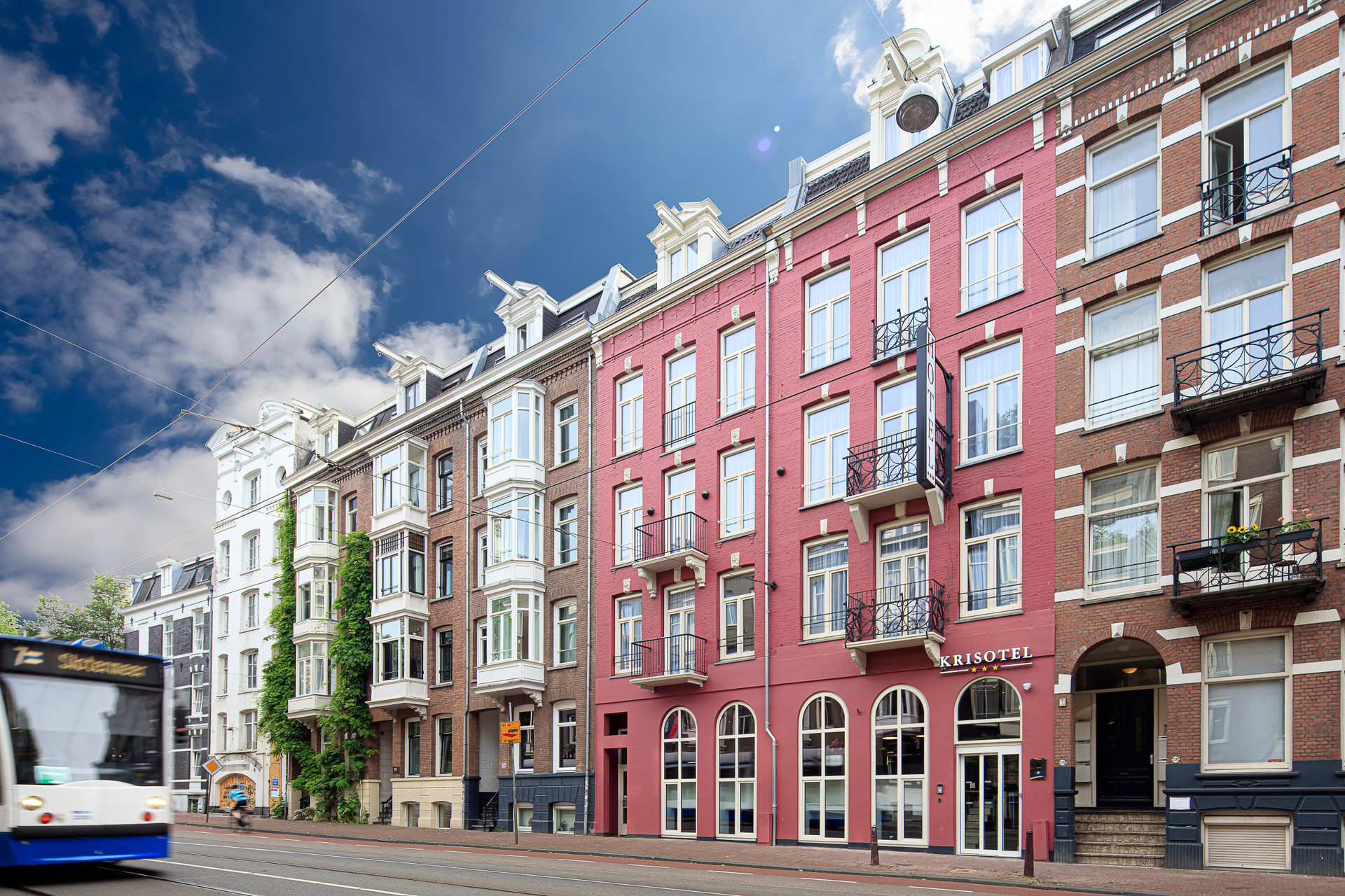 Vista Exterior Krisotel