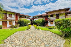 Alojamiento - finca hotel palmas frente panaca