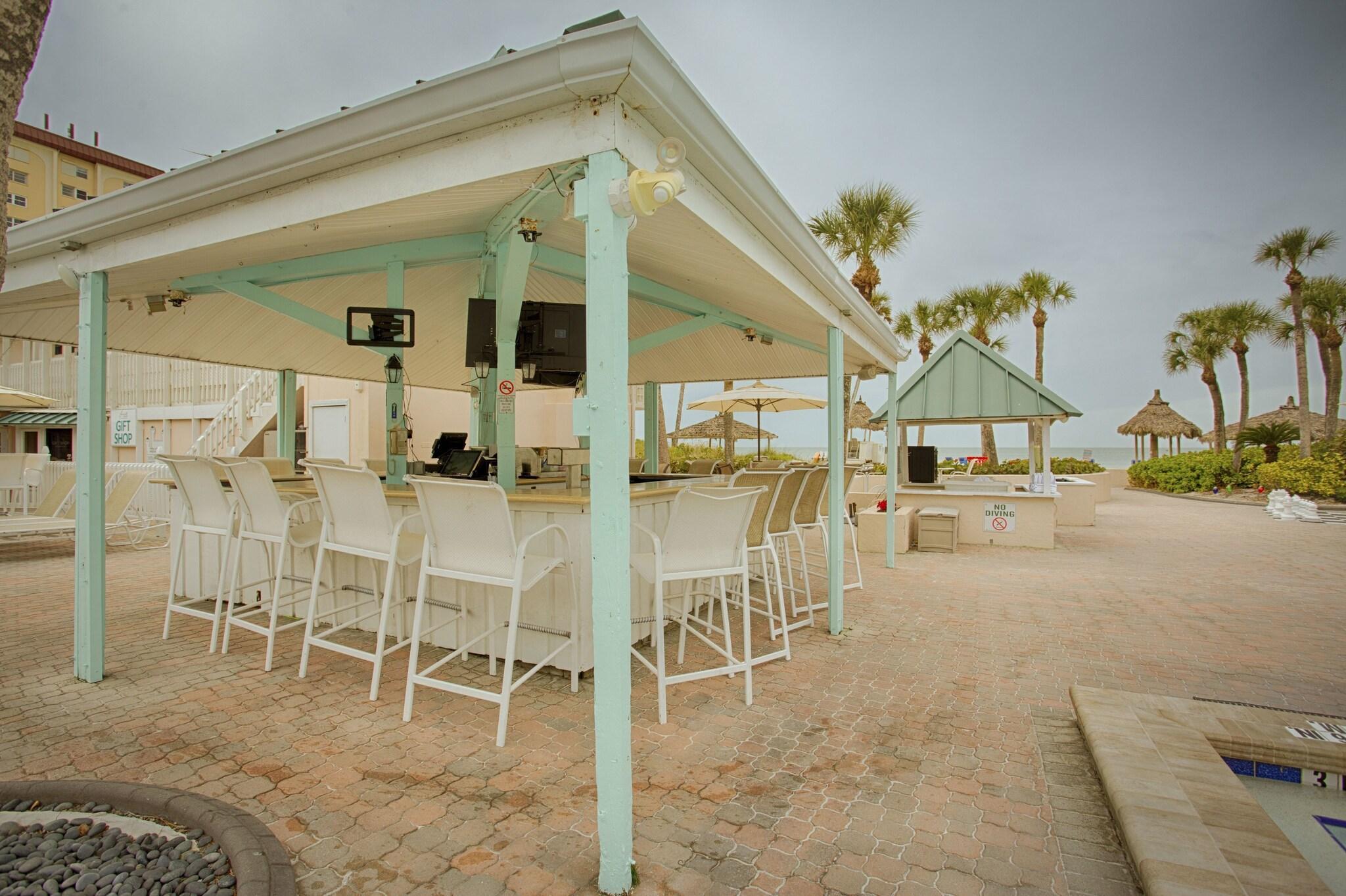 Bar/Salón Sandcastle Resort at Lido Beach