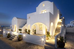 Alojamiento - Allure Suites