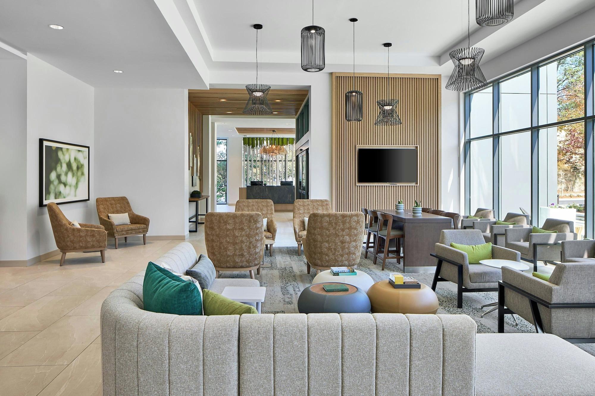 Vista Lobby Element Atlanta Perimeter Center