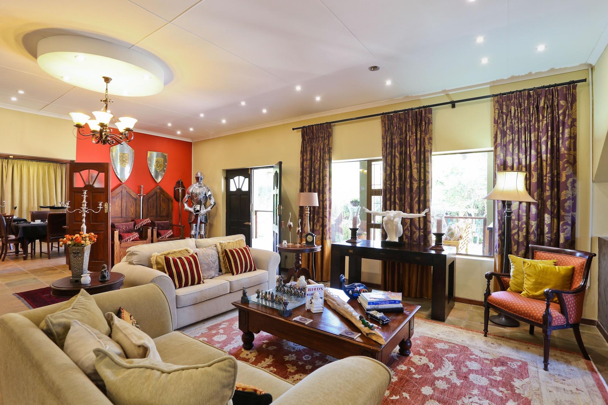 Vista Lobby Shangri-La Manor - Adults Only