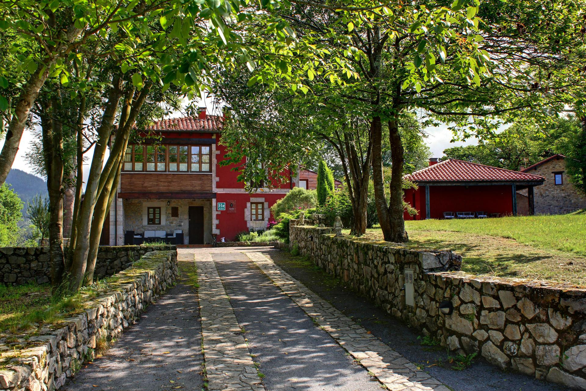 Vista Exterior Coviella Hotel Rural