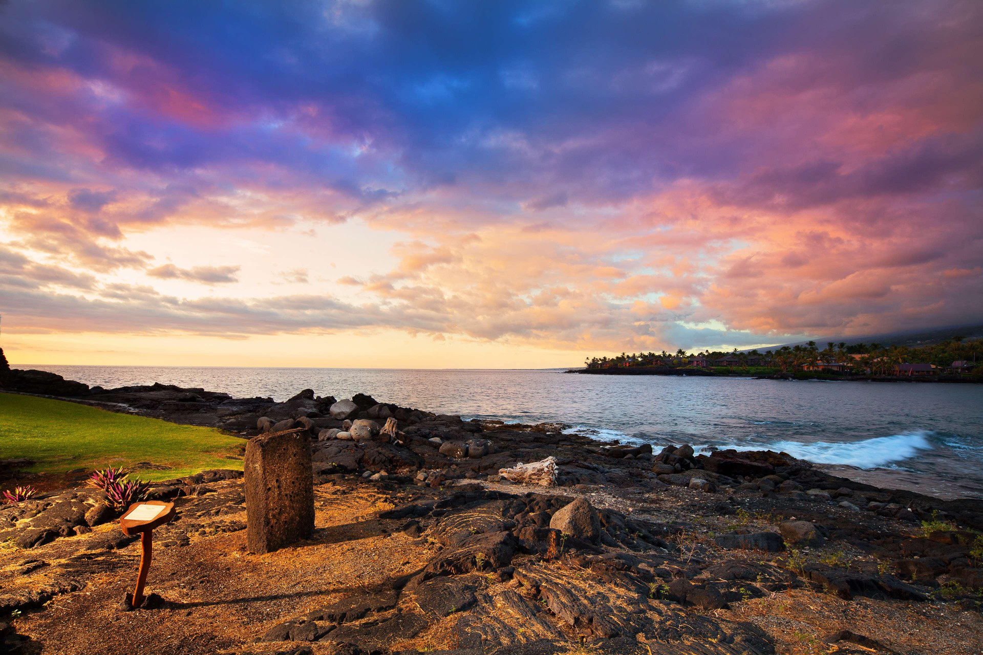 OUTRIGGER Kona Resort & Spa photo 6