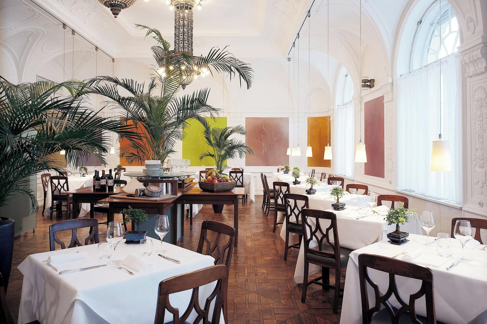 Restaurant Hotel Greif, a Member of Design Hotels
