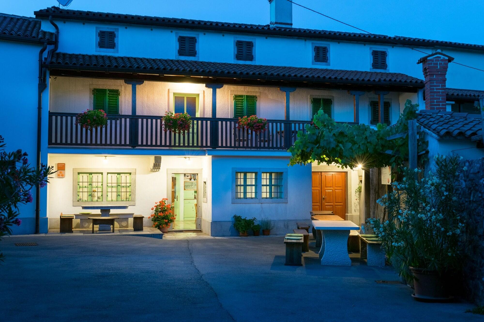 Vista Exterior Tourist Farm Petelin-Durcik