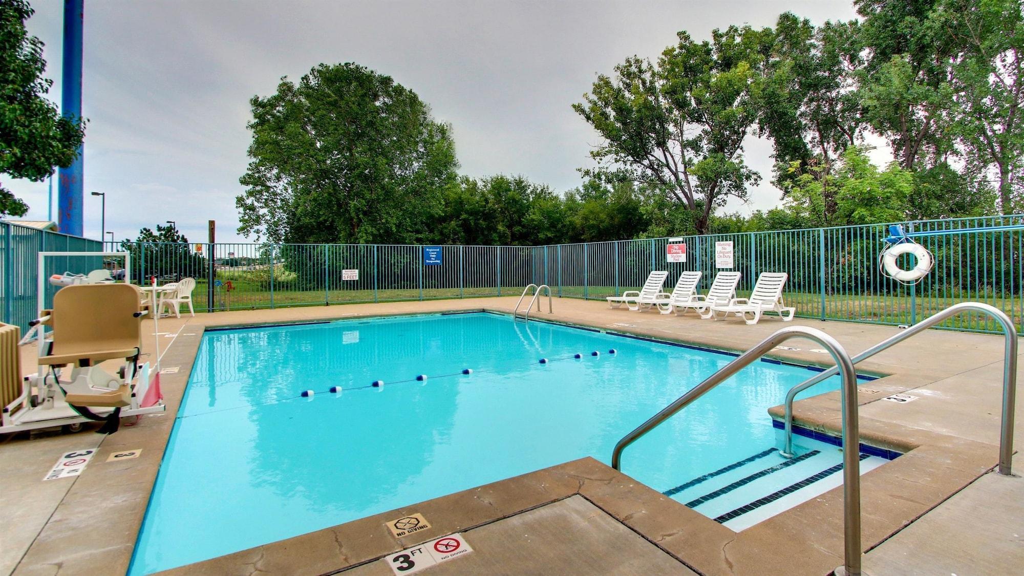 Instalaciones Recreativas Motel 6 Salina, KS