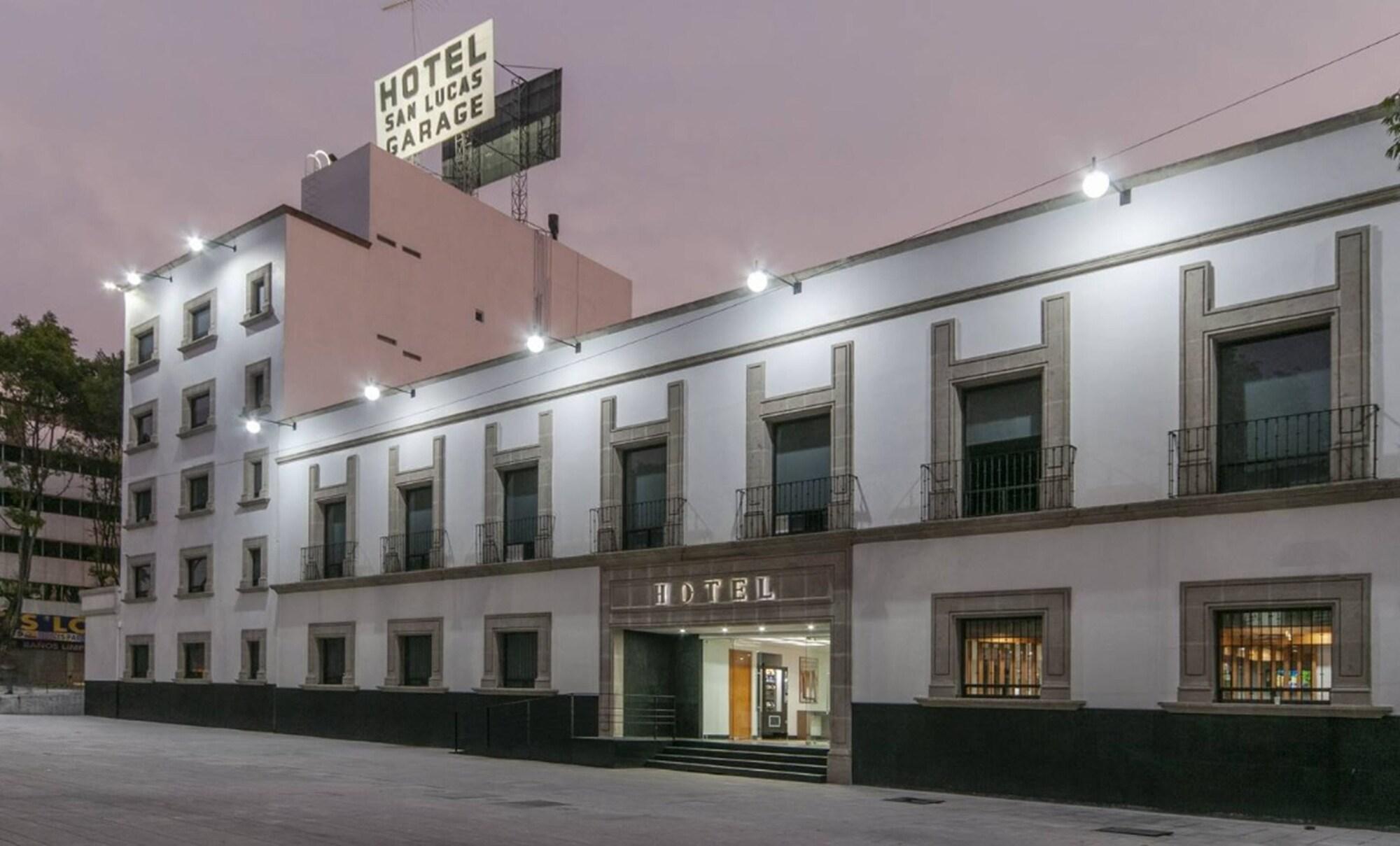 Vista Exterior Hotel San Lucas