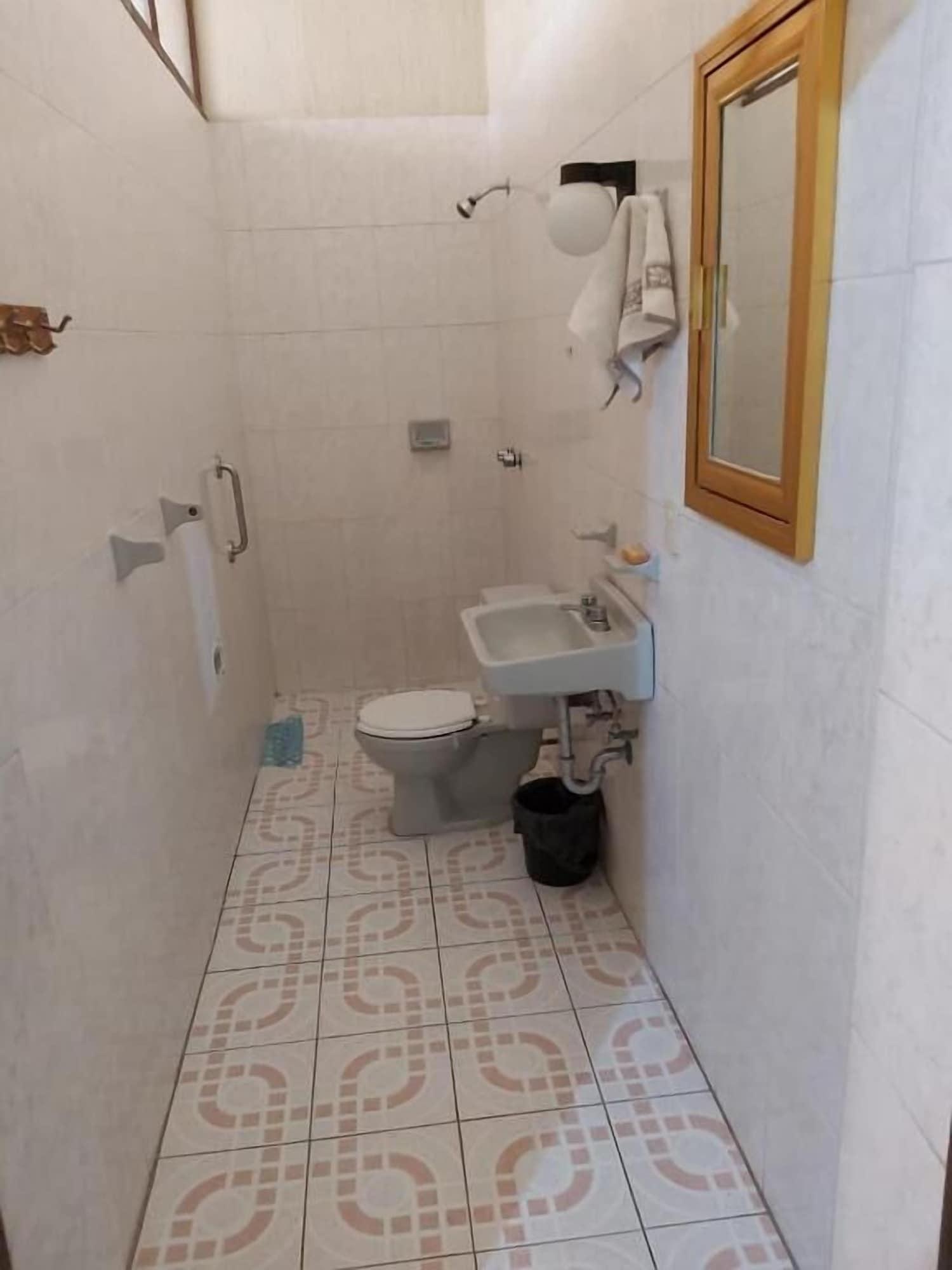 Equipamiento de Habitación Hostal Guadalajara