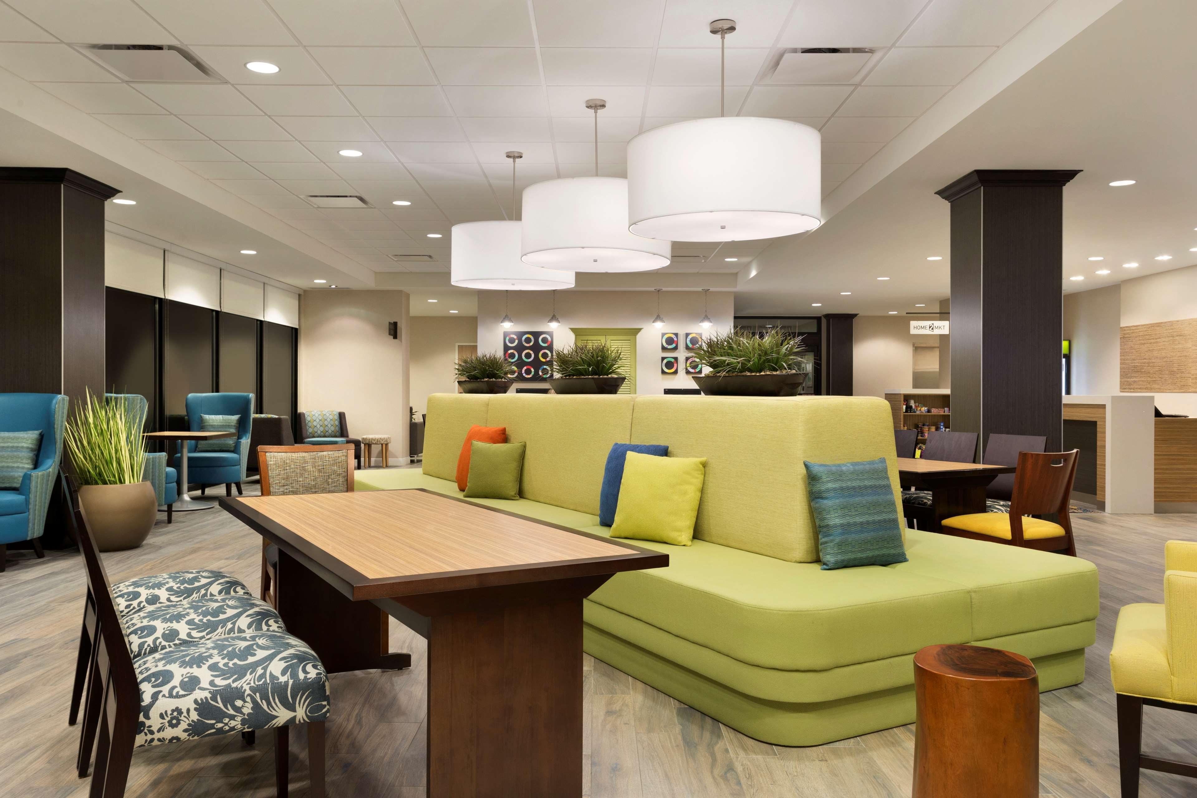 Vista Lobby Home2 Suites by Hilton Milton Ontario