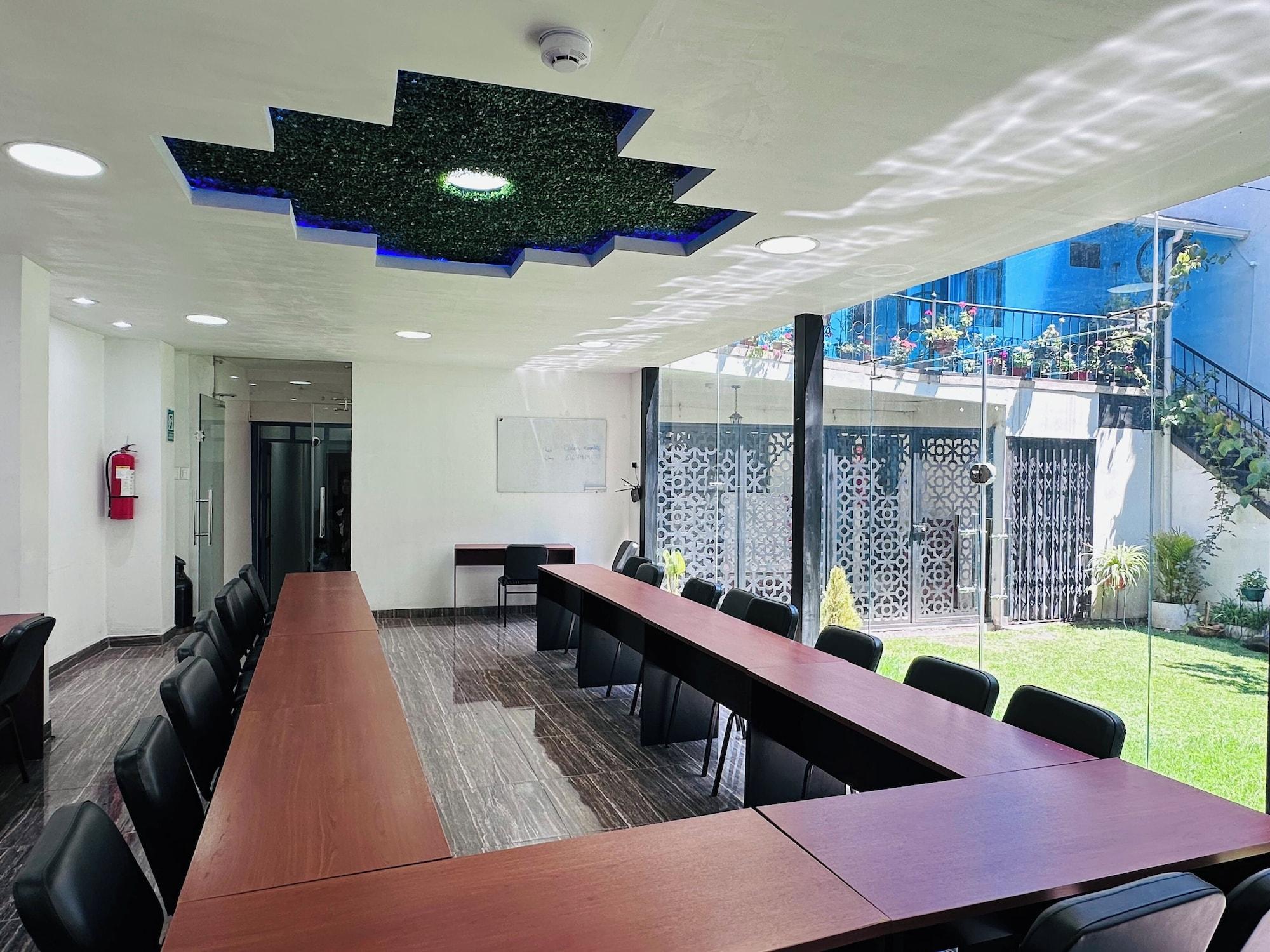 Sala de Reuniones Hotel Montecarlo Riobamba