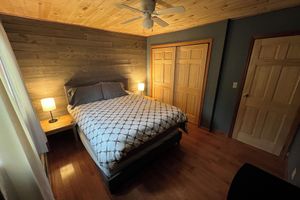 Alquiler Vacacional - Secluded Chalet in the Northern Catskills with FIBER Internet