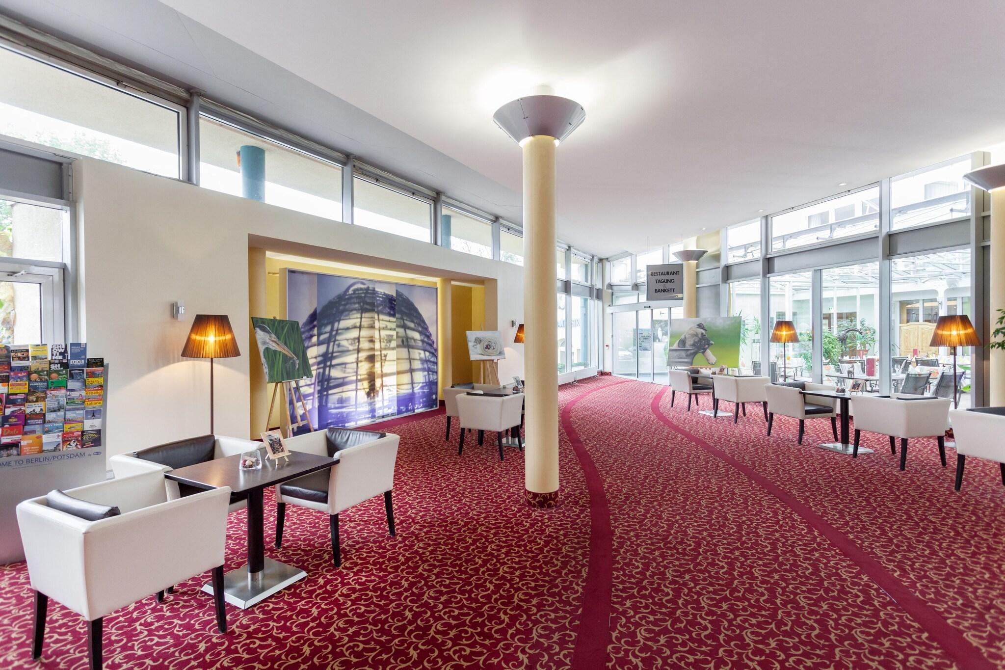 Vista Lobby Abacus Tierpark Hotel Berlin