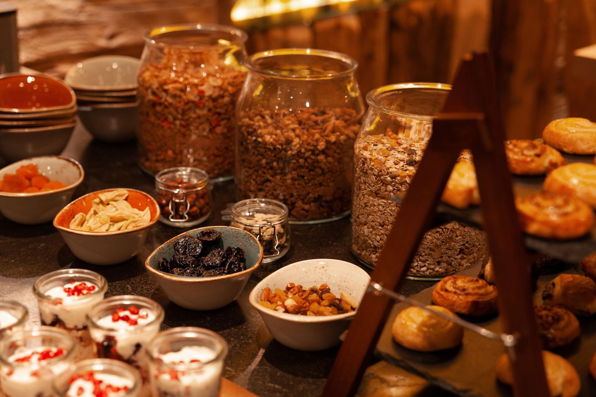 Restaurant 22 Summits Boutique Hotel