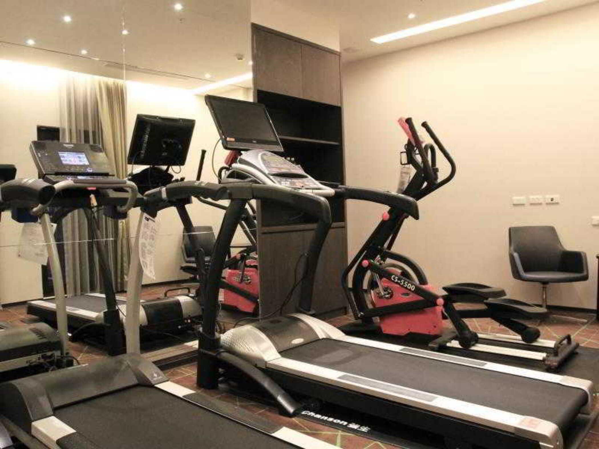 Instalaciones Recreativas Capital Hotel Songshan