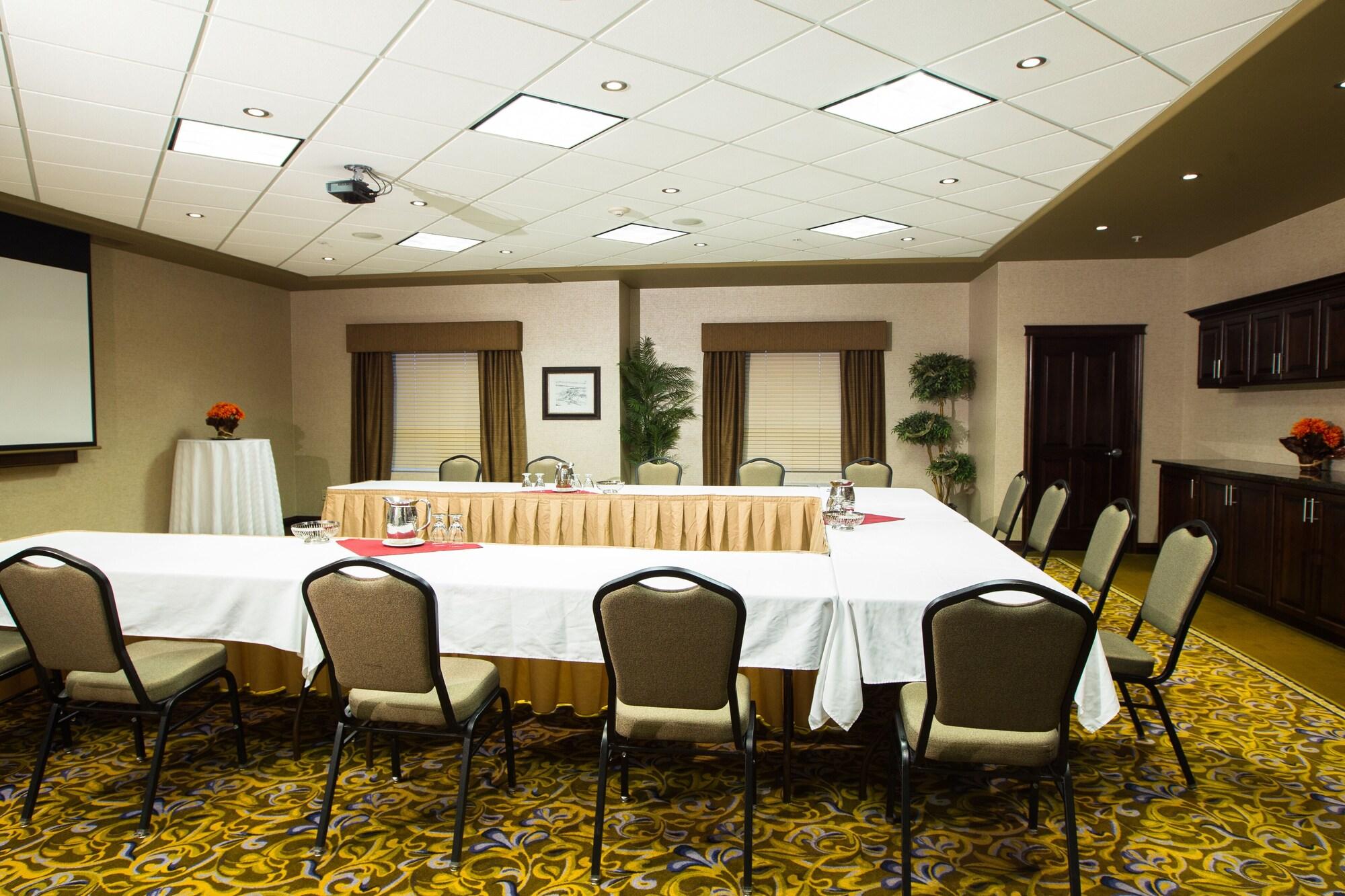 Sala de Reuniones The Kanata Inn Fort Saskatchewan
