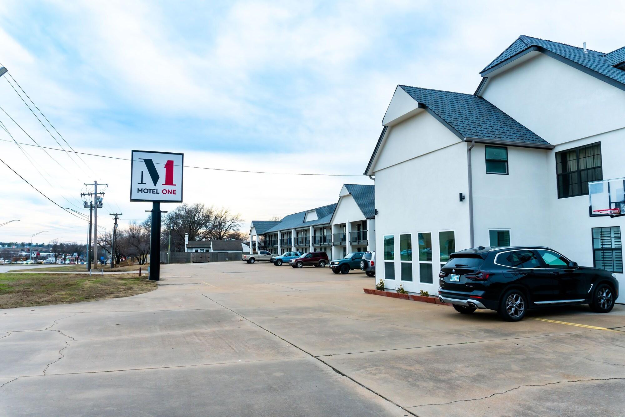 Vista Exterior motel one bartlesville