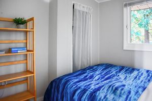 Alquiler Vacacional - The Cedar Hideaway - Quiet Area, Private Yard close to Downtown and Beach!️️